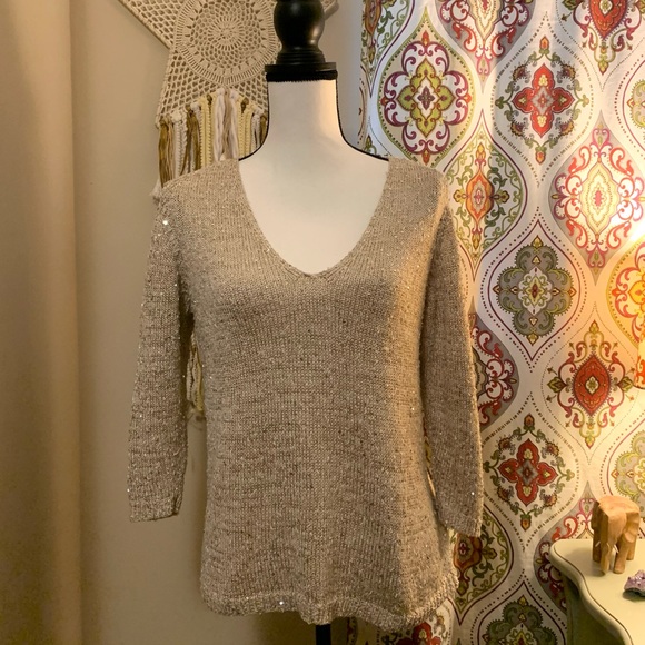 Zara Sweaters - Zara sweater 3/4 sleeve with sequins sz L EUC